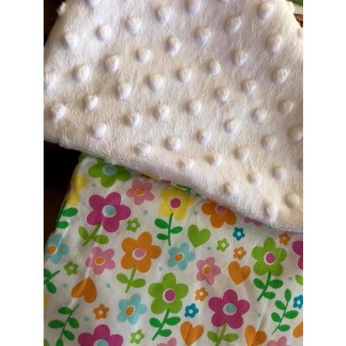 Ready Made Weighted Blanket Mini 1kg Flowers